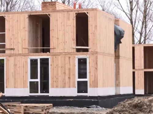 Тисячі ВПО можуть отримати дах над головою: в Україні запускають новий житловий проєкт