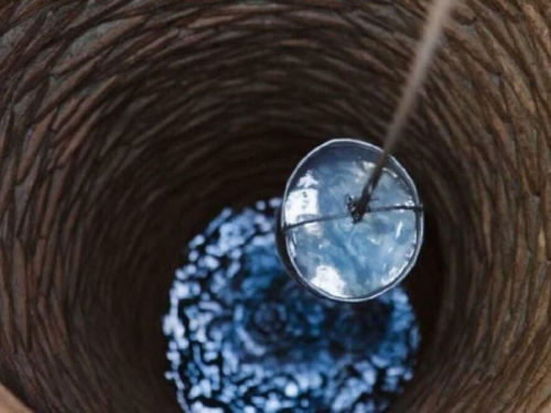 Небезпека у кожному ковтку: чому колодязна вода на Дніпропетровщині стала причиною госпіталізації дітей