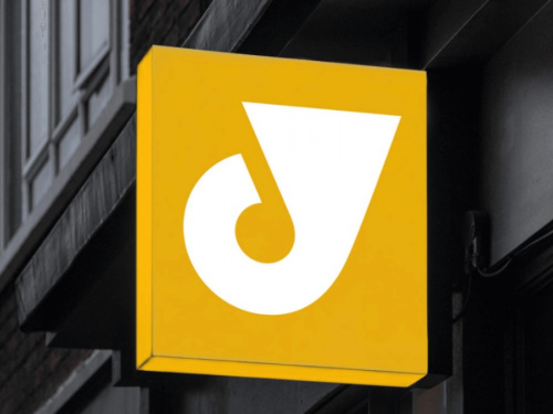 «У» як Україна: Укрпошта завершила масштабну трансформацію бренду