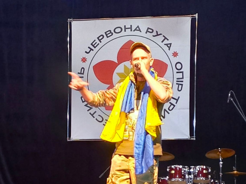 Олександр Остапенко з Кам'янського виборов перемогу на відбірковому етапі фестивалю «Червона рута»