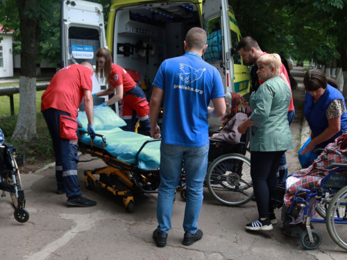 На Дніпропетровщині триває евакуація з прифронтових громад - подробиці від ОВА