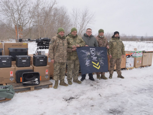 Допомога 157 ОМБр: дрони Вампір, Sting та зарядні станції від «Сталевого фронту»
