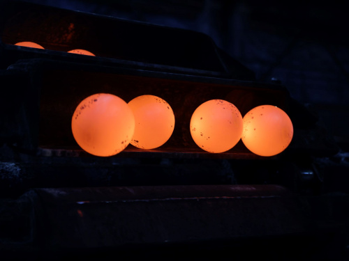 Шаропрокатна дільниця "Каметсталі" встановила історичний рекорд: понад 7 000 тонн молольних шарів