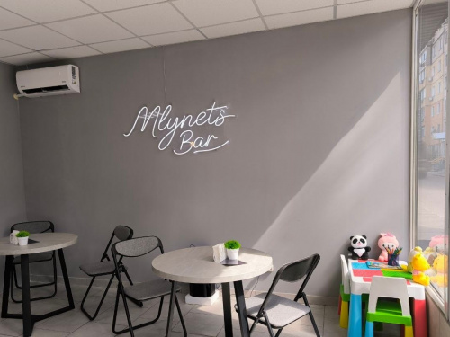 Mlynets Bar у Кам’янському відкрила переселенка з Нікополя