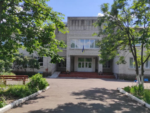 Школи Кам’янського зустрічають 1 вересня
