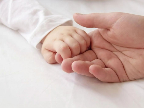 Кого у Кам'янському народилось більше за минулий тиждень - хлопчиків чи дівчаток