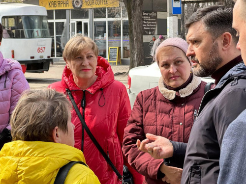 У Кам'янському відкрили центр комплексної підтримки «ЯМаріуполь» - фоторепортаж