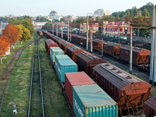 Диверсанта з Кам’янського району посадили на 15 років за підпали на залізниці