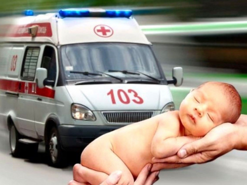 Медики екстренки Кам&#039;янського встановили рекорд по пологам у дорозі - подробиці