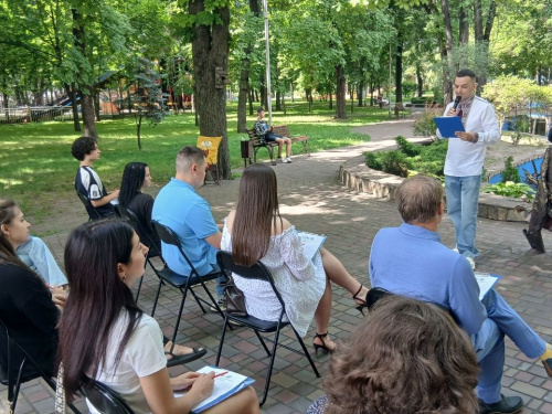 У Кам’янському писали диктант єдності 