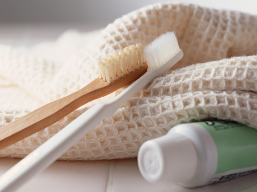 Як часто потрібно міняти зубну щітку: рекомендації стоматологів