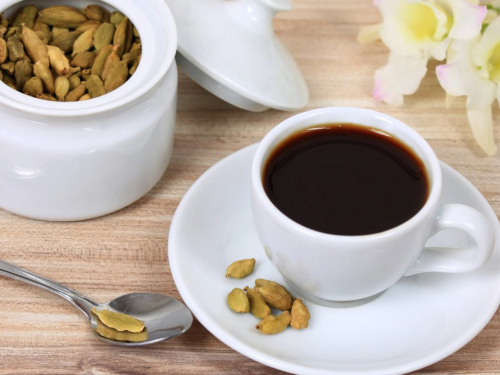 Кава з новим смаком: несподівані альтернативи цукру, які змінять ваш ритуал