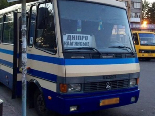 Як курсують автобуси та поїзди Кам’янське – Дніпро під час тривог
