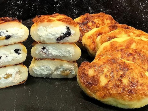 Сирники без сиру: два простих рецепти смачних манників з йогуртом або кефиром