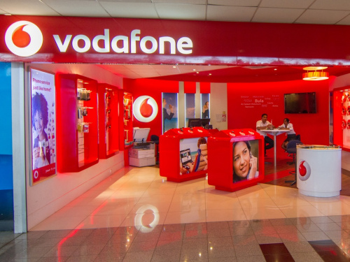 Vodafone знову підвищить тарифи на зв'язок: скільки коштуватимуть популярні пакети послуг