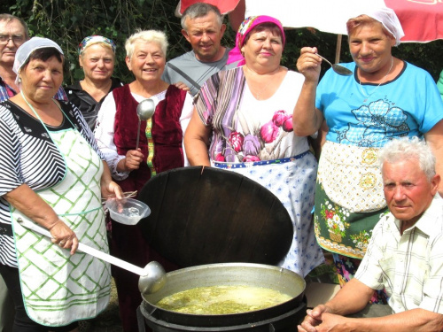 Зливану кашу з Карнаухівки тепер смакують у Європі - подробиці