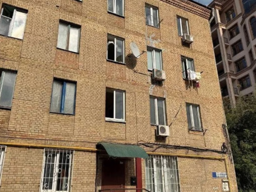 Приватизація кімнати в гуртожитку 2025: хто має право та які документи потрібні