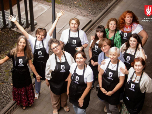 "Серце Азовсталі" запустило гастроклуби для оборонців Маріуполя та їхніх родин