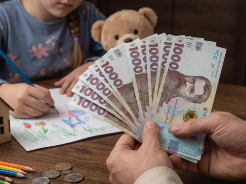 Виплати ВПО продовжили на 6 місяців: нові правила для дітей з 1 вересня