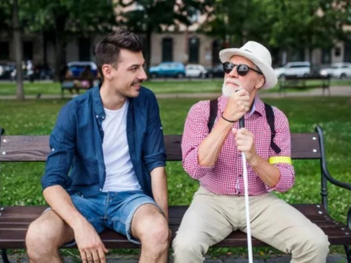 У Дніпропетровській області запустили нову цифрову послугу для людей з порушеннями зору