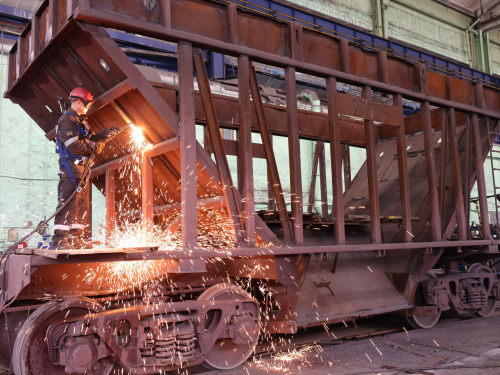 Друге життя для гігантів: як на Каметсталі відновлюють складне обладнання власними силами