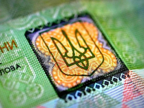 У Кам’янському провели рейди проти нелегального продажу алкоголю та тютюну: які результати