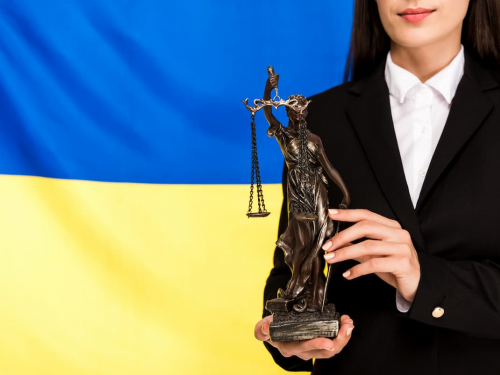 Судовий прецедент: українці масово виграють справи проти ПФУ через неправильну індексацію пенсій