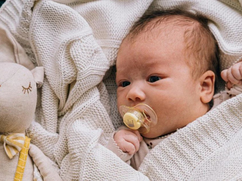 Кого у Кам&#039;янському народилось більше за минулий тиждень - хлопчиків чи дівчаток