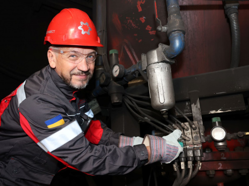 Серце енергослужби: як слюсар Юрій Ламза забезпечує безпеку цеху Каметсталі