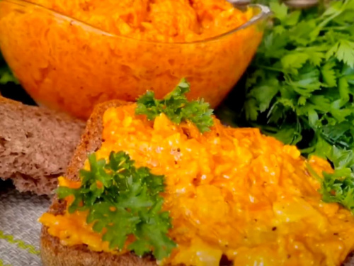 Паштет з гарбуза - швидка та смачна закуска, яка здивує вашу родину