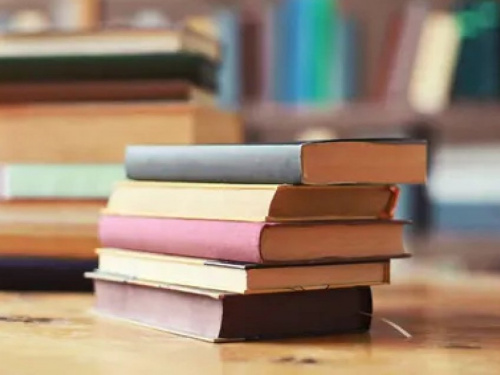 Книжковий ринок зростає: Дніпропетровщина увійшла до регіонів-лідерів за кількістю зареєстрованих видавництв