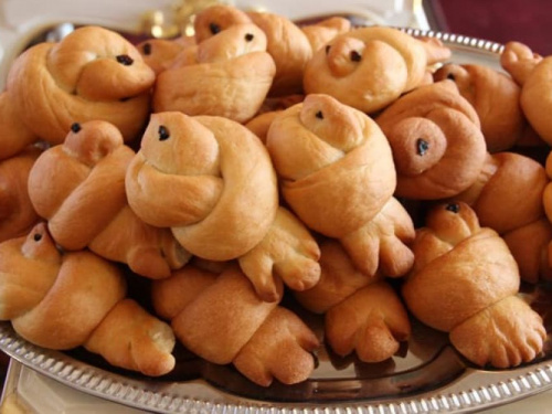 Жайворонки на Стрітення: як зробити традиційну українську випічку до свята