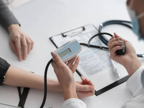 На Дніпропетровщині майже 60 медзакладів долучились до програми "Скринінг здоров’я 40+"