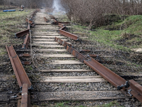 Наука задля відбудови: виш із Дніпропетровщини розробляє технології відновлення пошкоджених залізниць