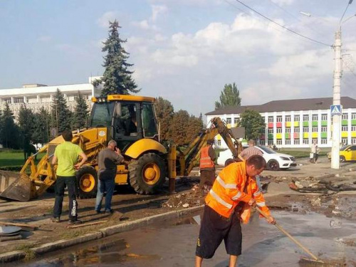 У Кам'янському комунальники готують тепломережу до опалювального сезону