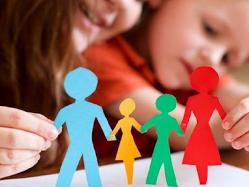 Пріоритет – сімейне виховання: Дніпропетровщина розпочинає реалізацію реформи системи догляду та підтримки дітей