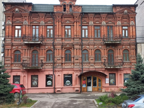 масонські знаки на старовинних фасадах Дніпра