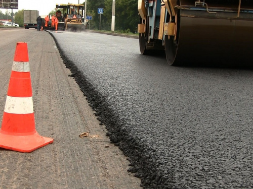 Ремонтні роботи в Кам’янському: місто стає комфортнішим для водіїв