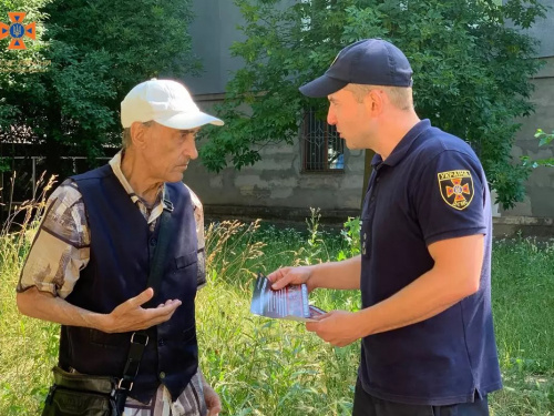 Вибухонебезпечні пастки приховані скрізь: деталі від надзвичайників Кам’янського району