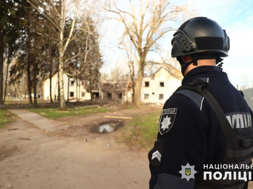 Поліцейські Кам'янського району вилучили понад 500  підакцизних літрів алкоголю та 6 тисяч тютюнових виробів 