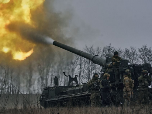 &quot;Нескінченна війна&quot; в Україні: Reuters прогнозує роки боїв через нестачу людей на фронті та загрозу Покровську