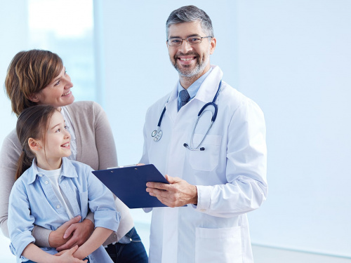 Сімейний лікар поруч: де у Кам’янському підписати декларацію вже зараз