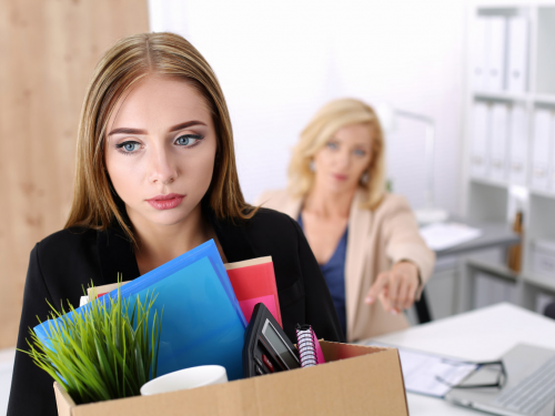 Хвиля скорочень в Україні: чому бізнес звільняє працівників у 2025 році