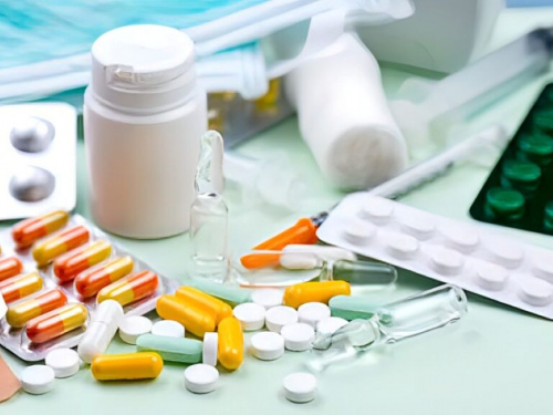 Жінки із раком молочної залози зможуть отримувати ліки поруч із домом: МОЗ розширило програму «Доступних ліках»