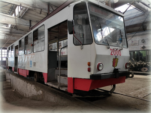 Кам'янський трамвайний парк оновлюється: на лінію незабаром вийдуть відремонтовані вагони