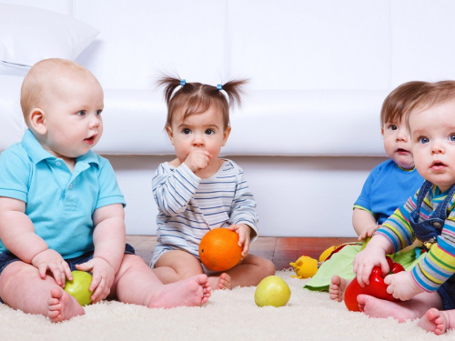 Від Софії до Ренесмі: як українці називали дітей у другому півріччі 2025 року