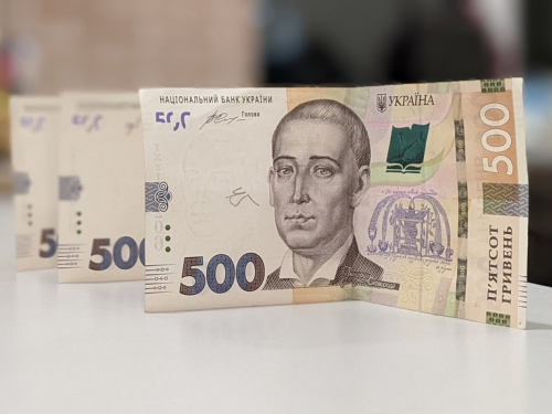 Нова програма допомоги ВПО в Україні 2025: 2 млрд грн на догляд за маломобільними