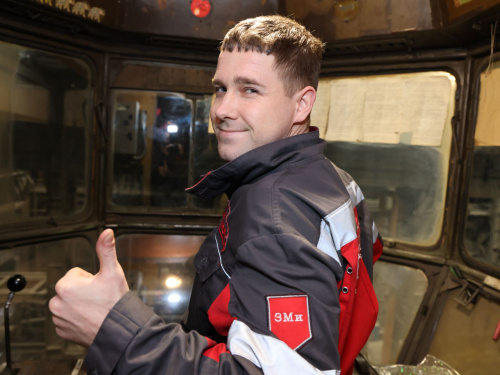 Гідні умови праці: на «Каметсталі» завершено перший етап реконструкції кранових кондиціонерів