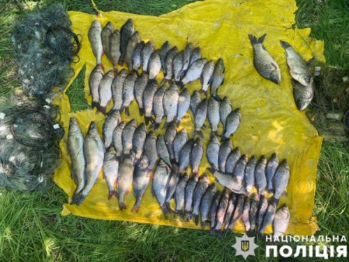 На Кам'янському водосховищі двоє браконьєрів «нарибалили» на 150 тисяч гривень