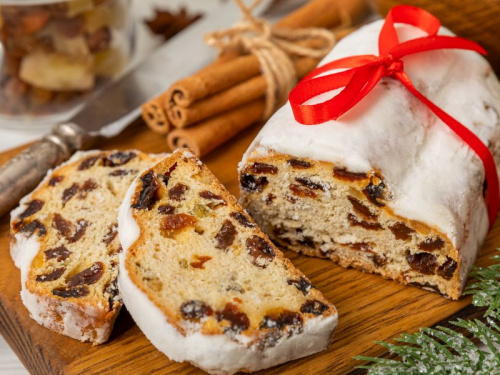 Різдвяний штолен: секрет десерту, що “дозріває”, як хороше вино
